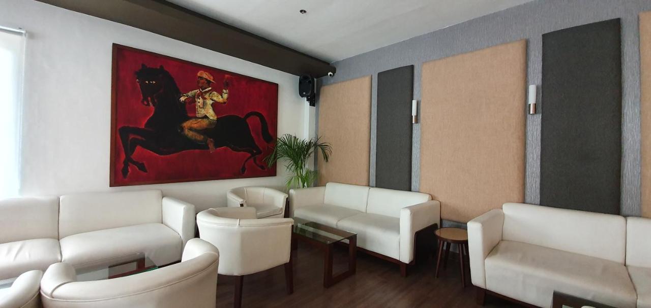 Real Suites Bacolod Exterior foto